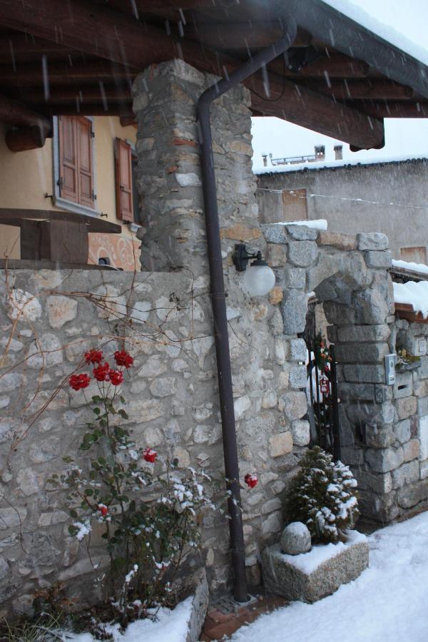 Bed and Breakfast Il Giardino Degli Elfi Forno Dono Exterior foto