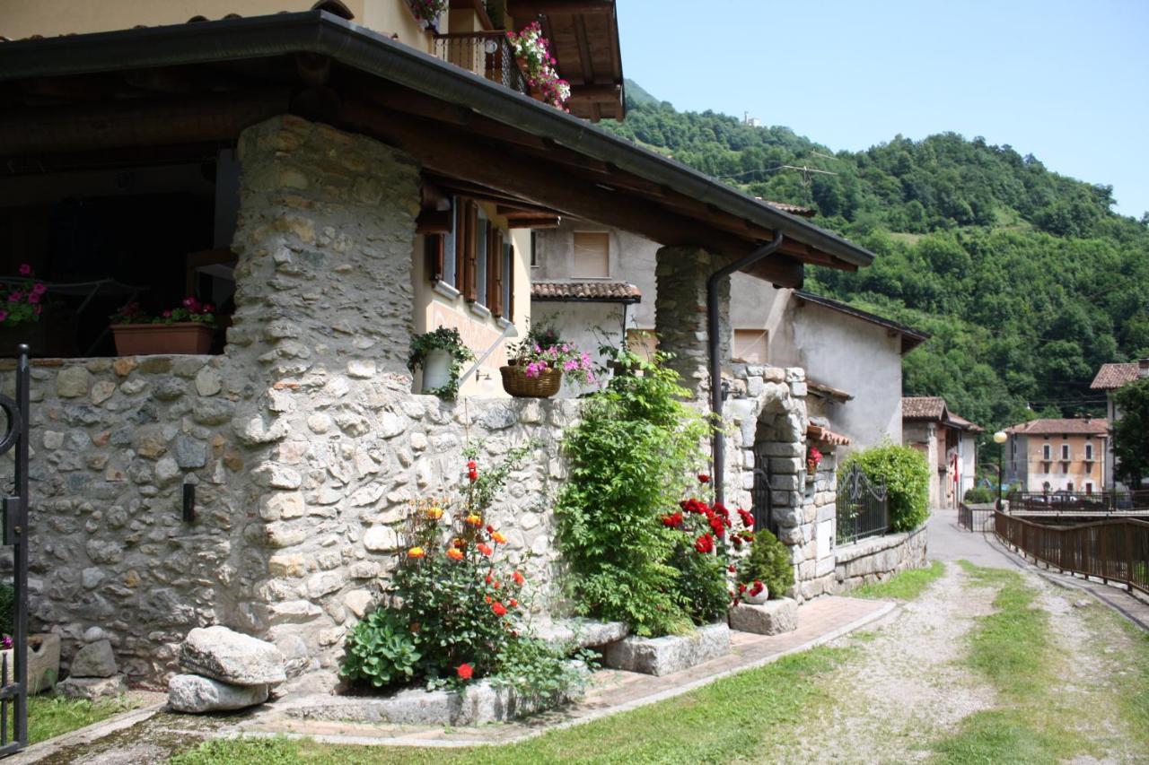 Bed and Breakfast Il Giardino Degli Elfi Forno Dono Exterior foto